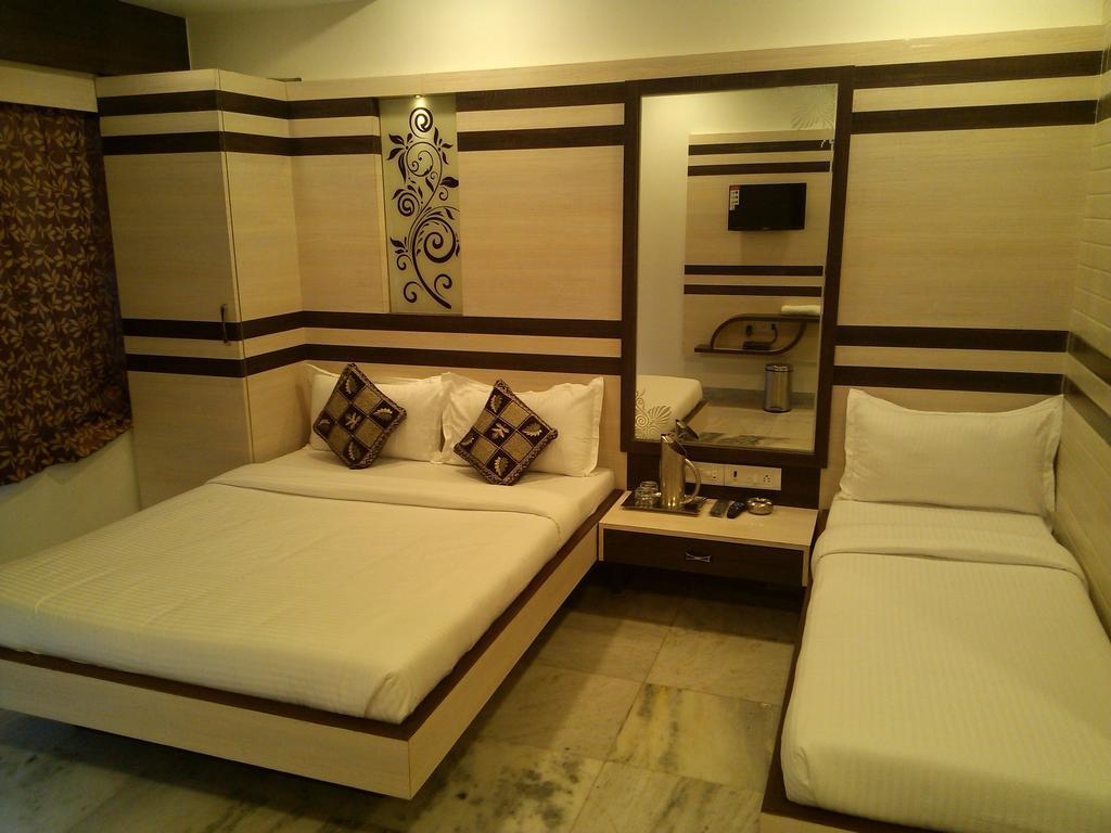 Hotel Oc Residency Mumbai Zimmer foto